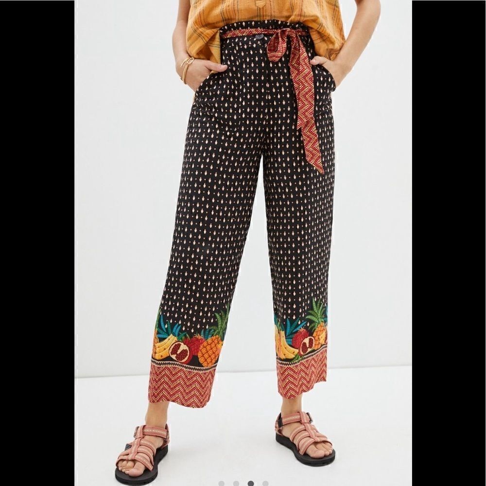 NWT Farm Rio Tucker Paper-bag Pants - Picture 3 of 4